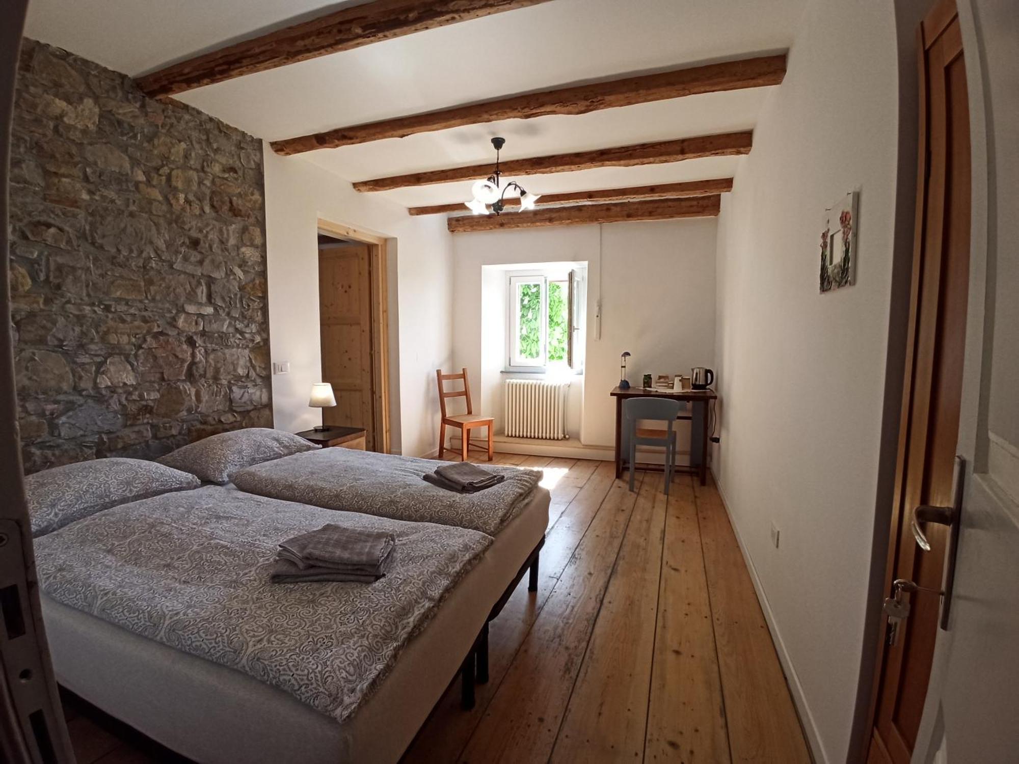 Oltre L'Arco Hotel San Dorligo della Valle Ngoại thất bức ảnh